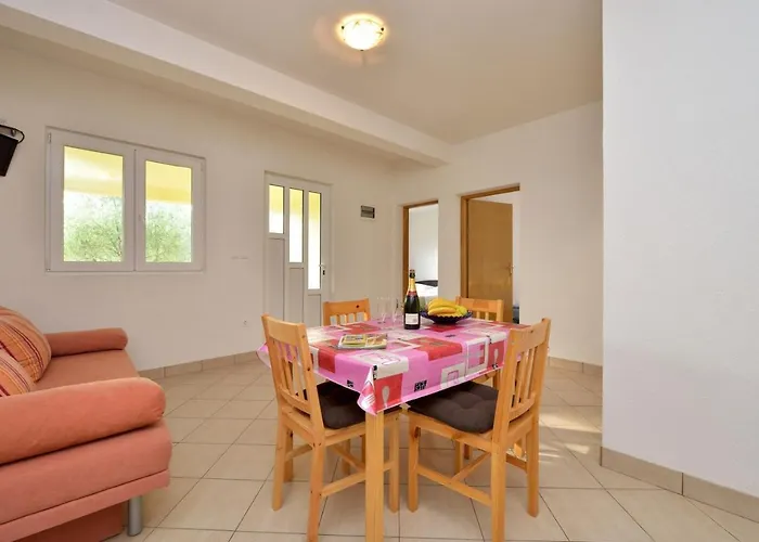 In With Sea Views, Balcony, Air Conditioning,wifi 592-1 Drage