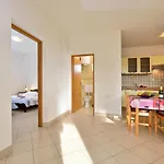 In With Sea Views, Balcony, Air Conditioning,wifi 592-1 펜션 드라게